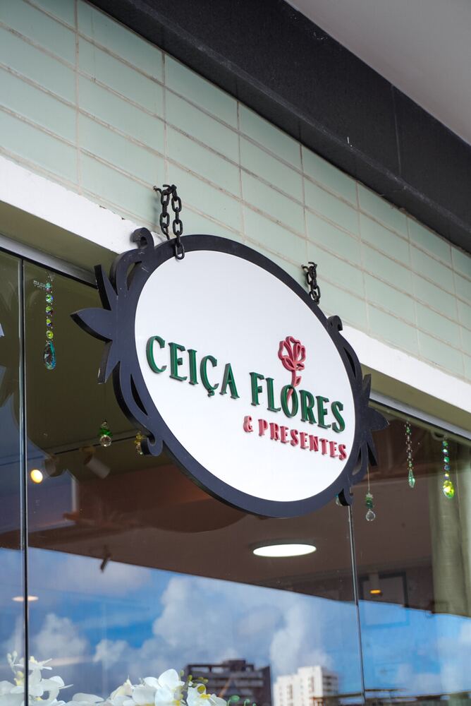 Mini buquê delicado de rosas para presente surpresa